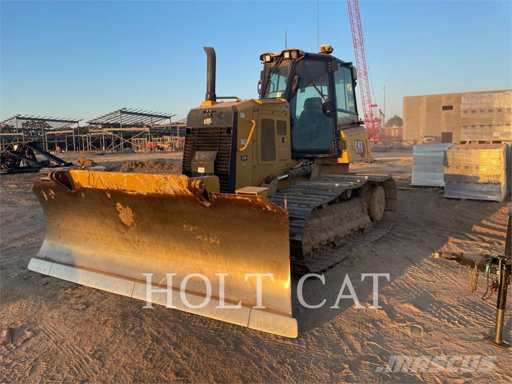 CAT D4-15VP Buldozere pe senile