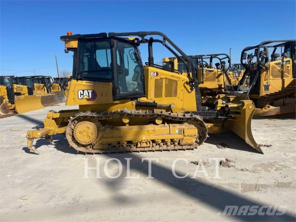 CAT D4 LGPCAB Incarcator pe pneuri
