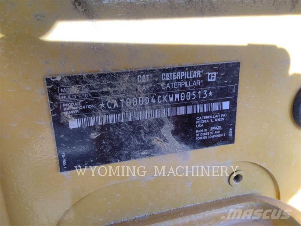 CAT D4 VP Buldozere pe senile