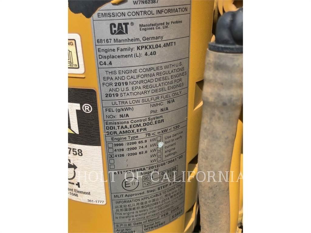 CAT D4K Buldozere pe senile
