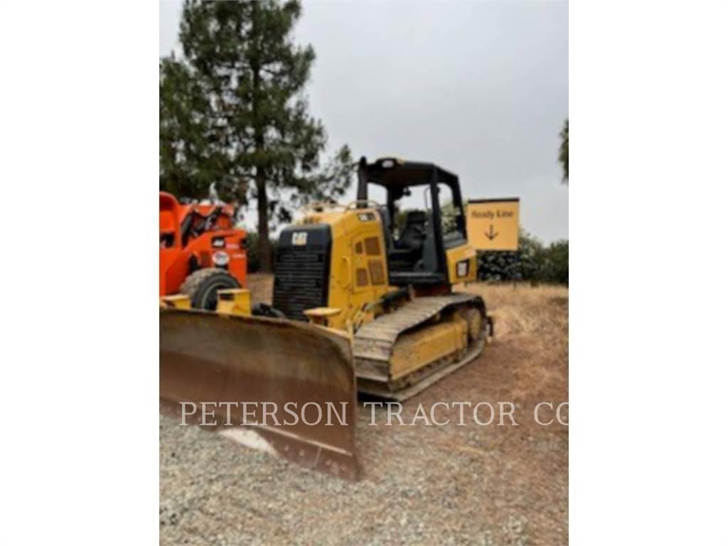 CAT D4K2 Buldozere pe senile