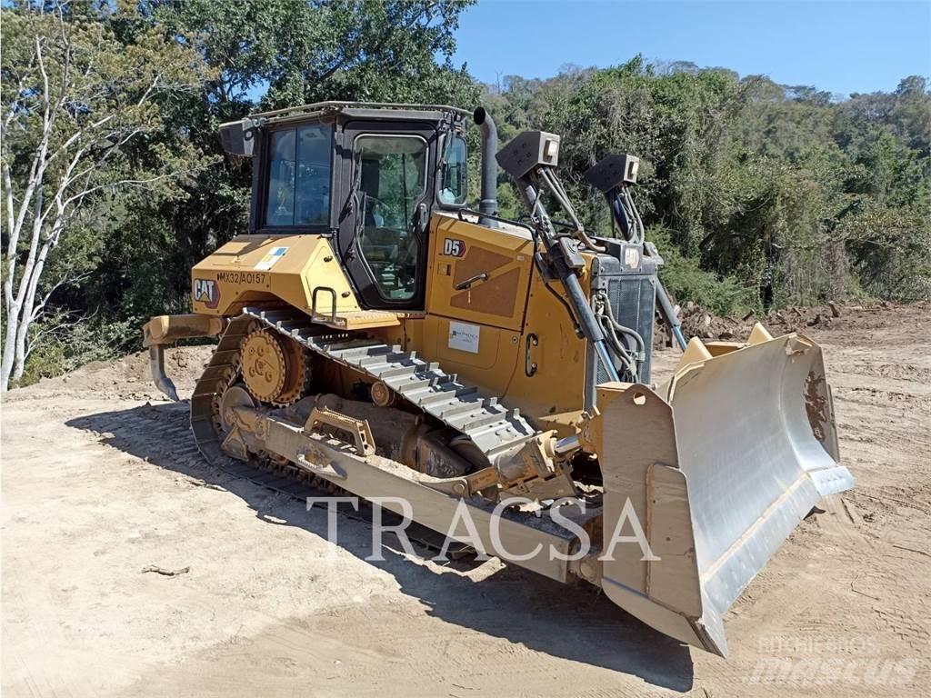 CAT D5 Buldozere pe senile