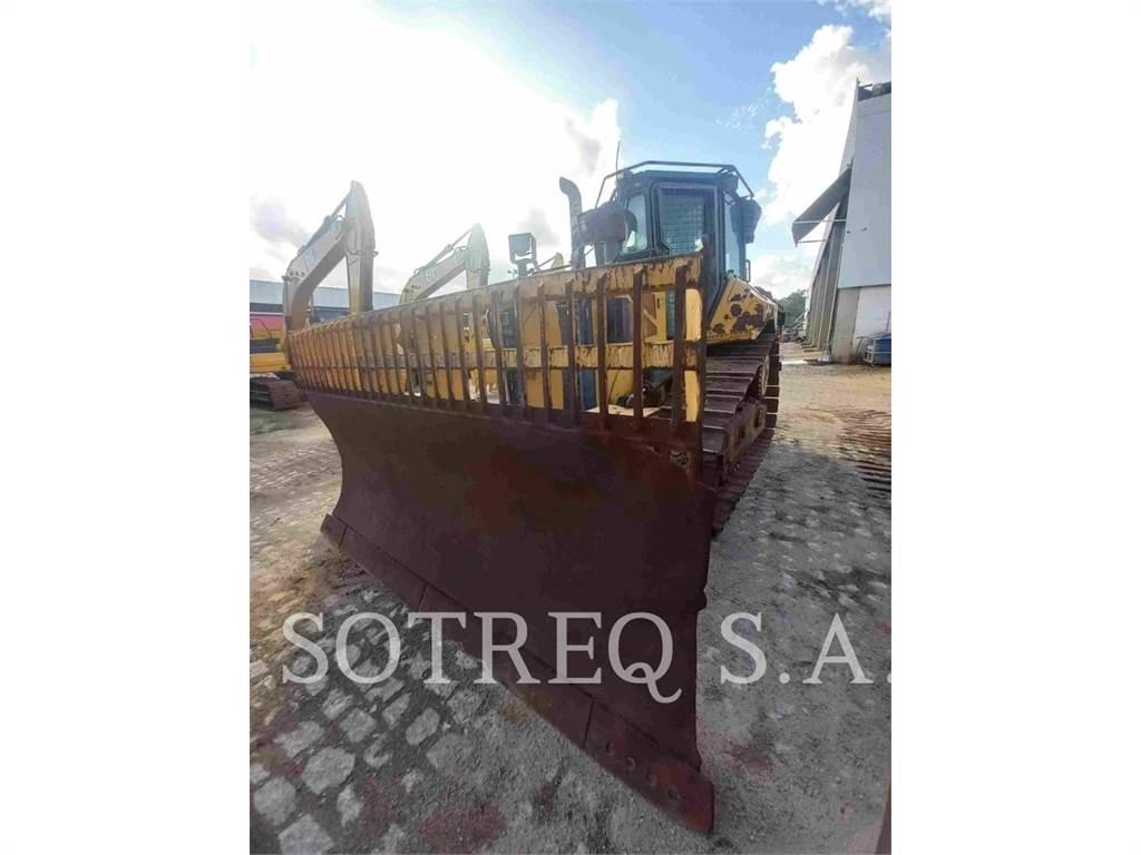 CAT D5 Buldozere pe senile
