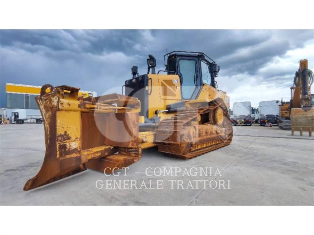CAT D5 Buldozere pe senile