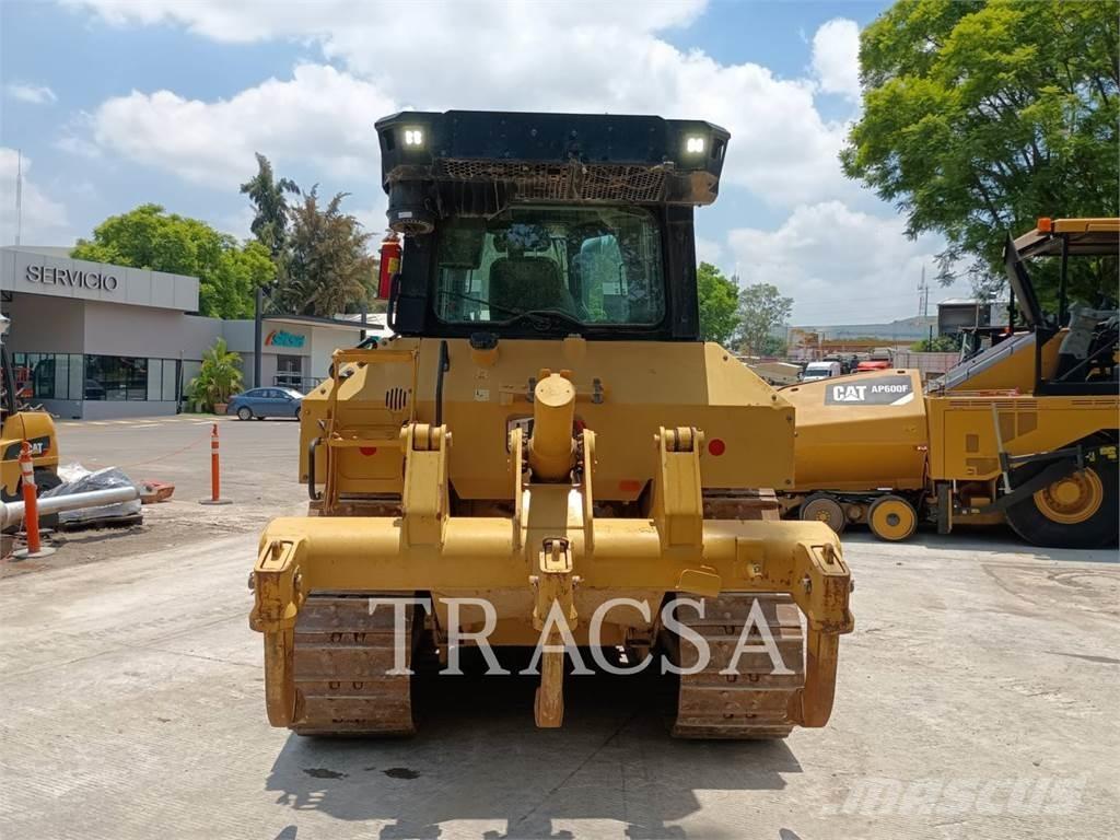 CAT D5 Buldozere pe senile