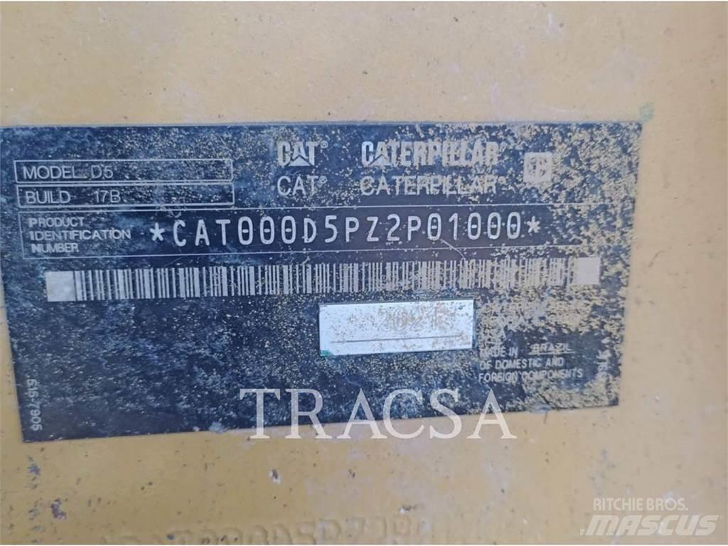 CAT D5 Buldozere pe senile