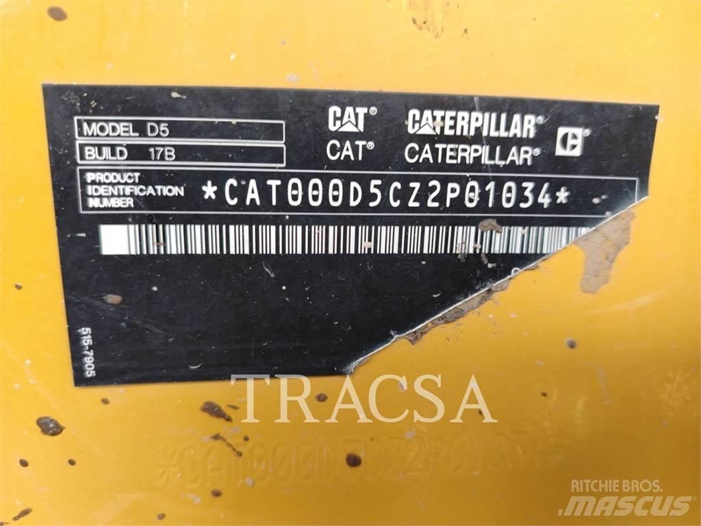 CAT D5 Buldozere pe senile