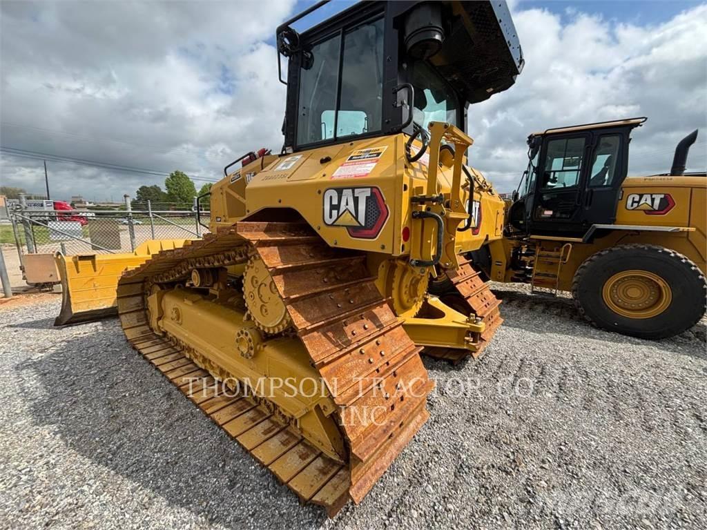 CAT D5 Buldozere pe senile