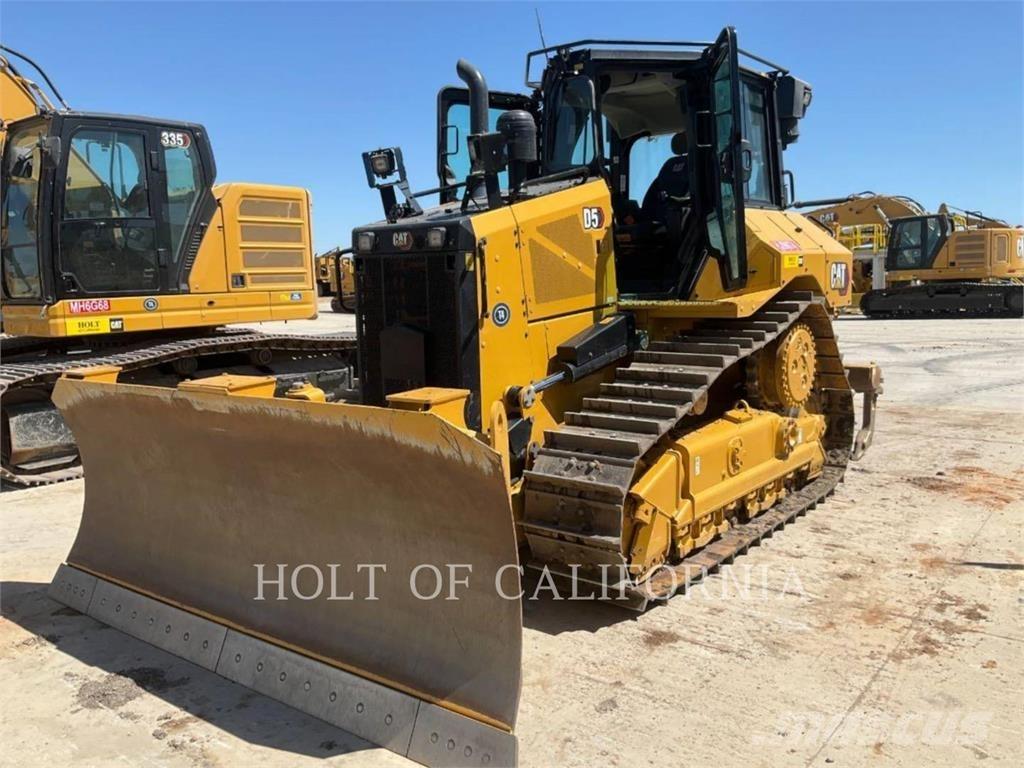 CAT D5 Buldozere pe senile