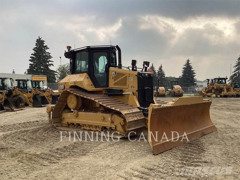 CAT D5-17 Buldozere pe senile