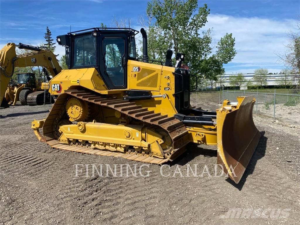 CAT D5-17 Buldozere pe senile
