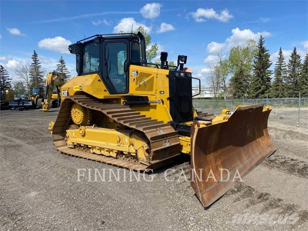 CAT D5-17 Buldozere pe senile