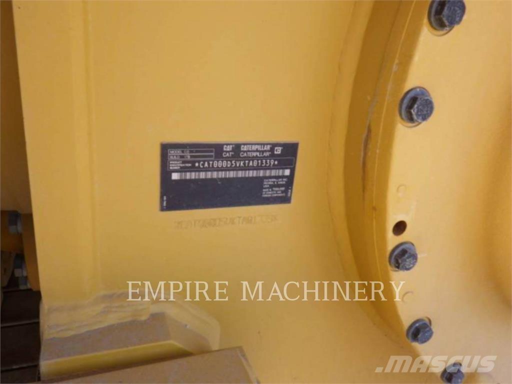 CAT D5-17 PAT Buldozere pe senile