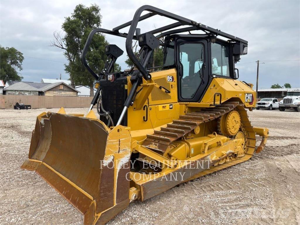 CAT D5-17SX Buldozere pe senile