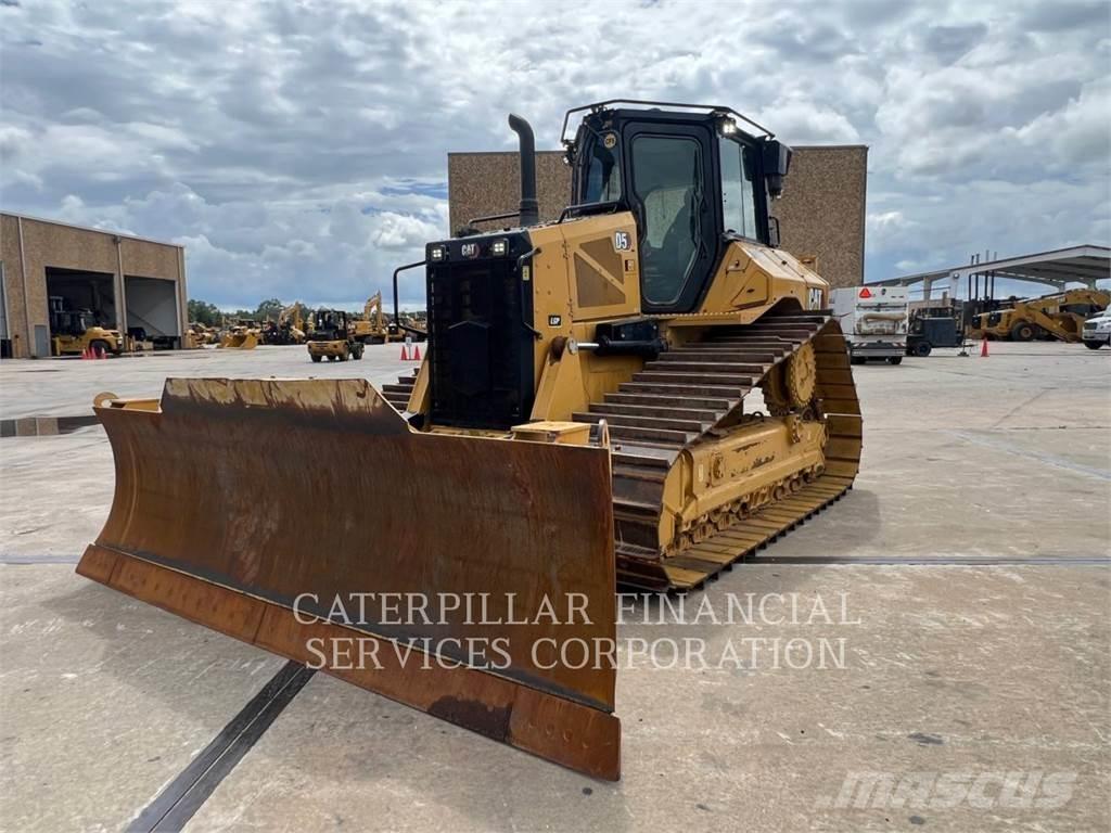 CAT D5-17VP Buldozere pe senile
