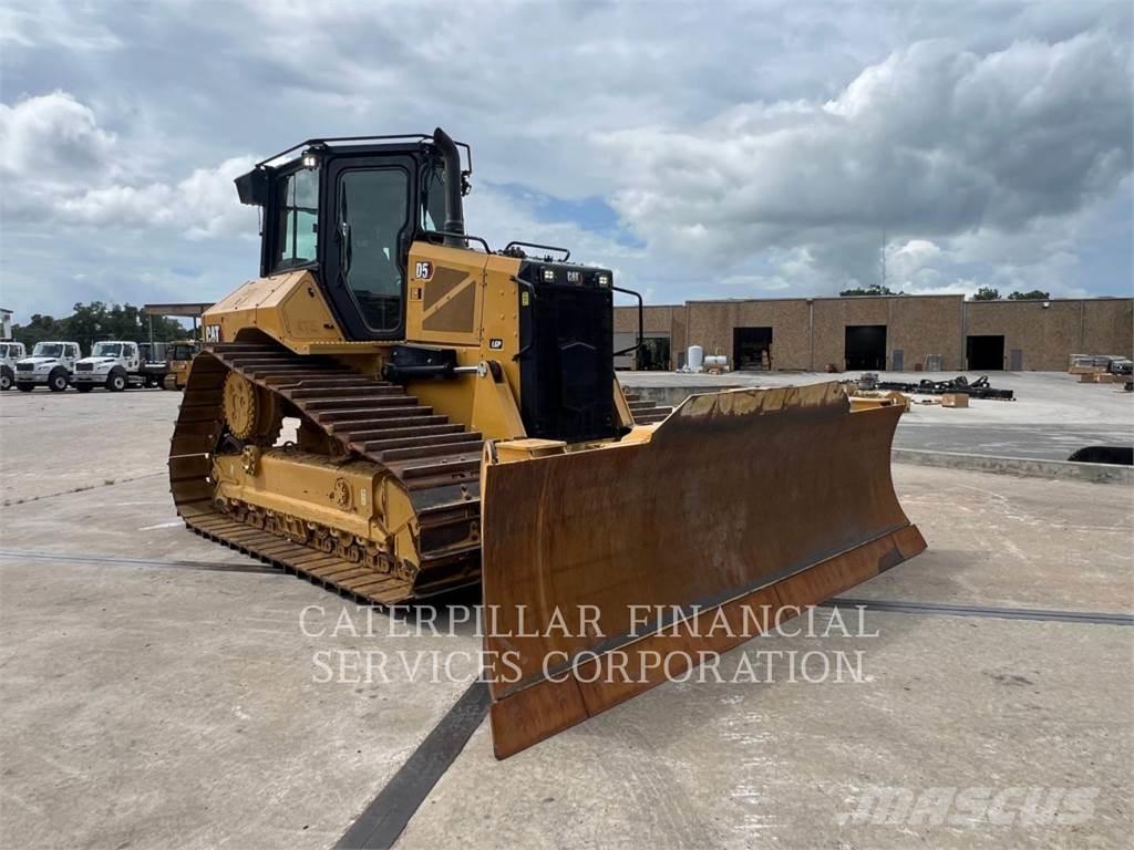 CAT D5-17VP Buldozere pe senile