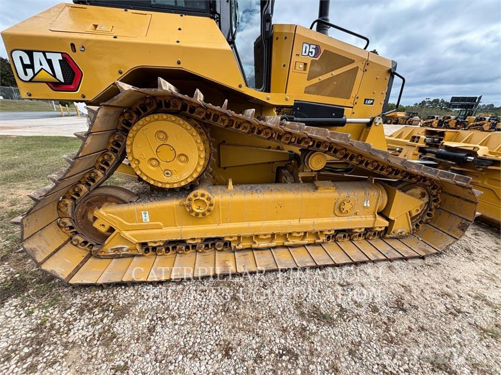 CAT D5-17VP Buldozere pe senile