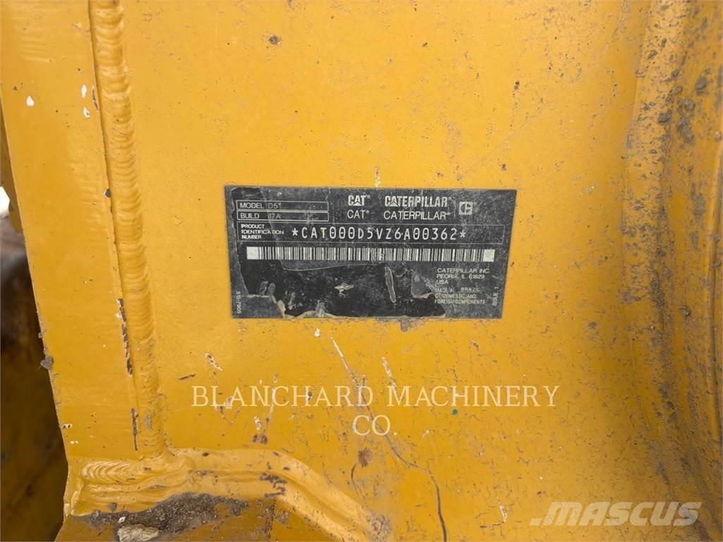 CAT D5 LGP Buldozere pe senile