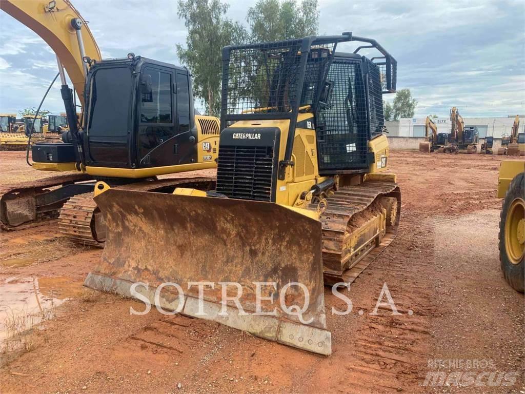 CAT D5K Buldozere pe senile