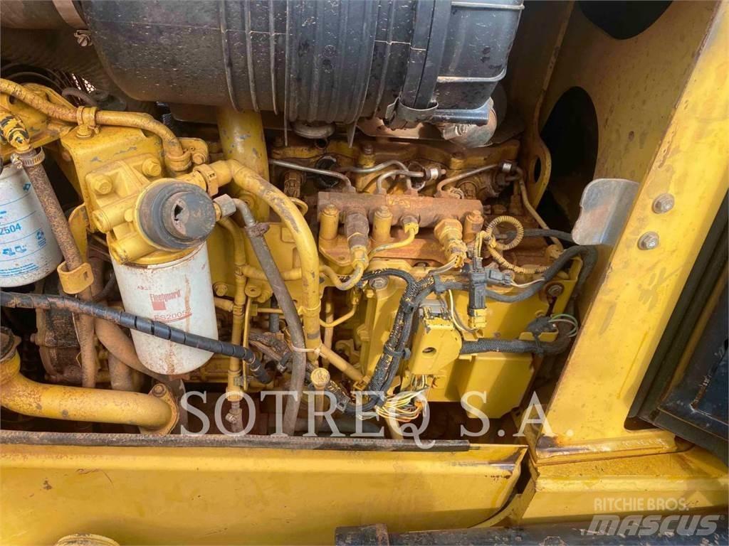 CAT D5K Buldozere pe senile