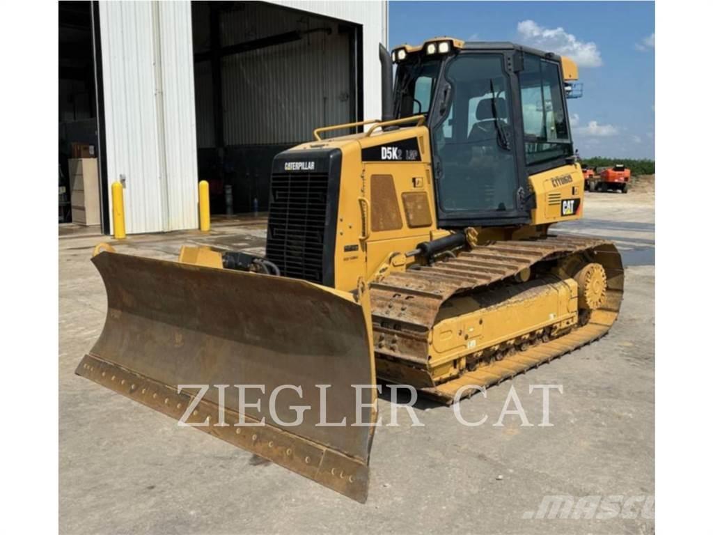 CAT D5K Buldozere pe senile