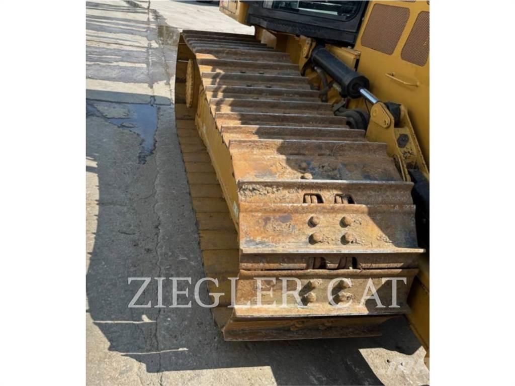 CAT D5K Buldozere pe senile