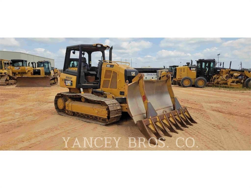 CAT D5K2 XL Buldozere pe senile