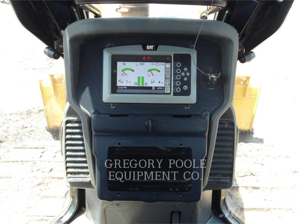 CAT D5K2LGP Buldozere pe senile