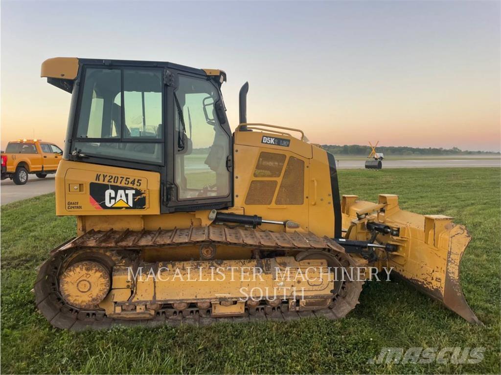 CAT D5K2LGP Buldozere pe senile