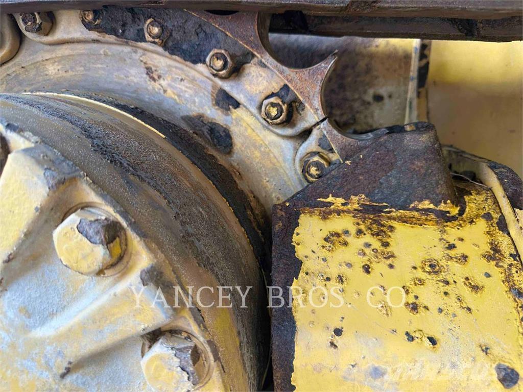 CAT D5K2LGP Buldozere pe senile