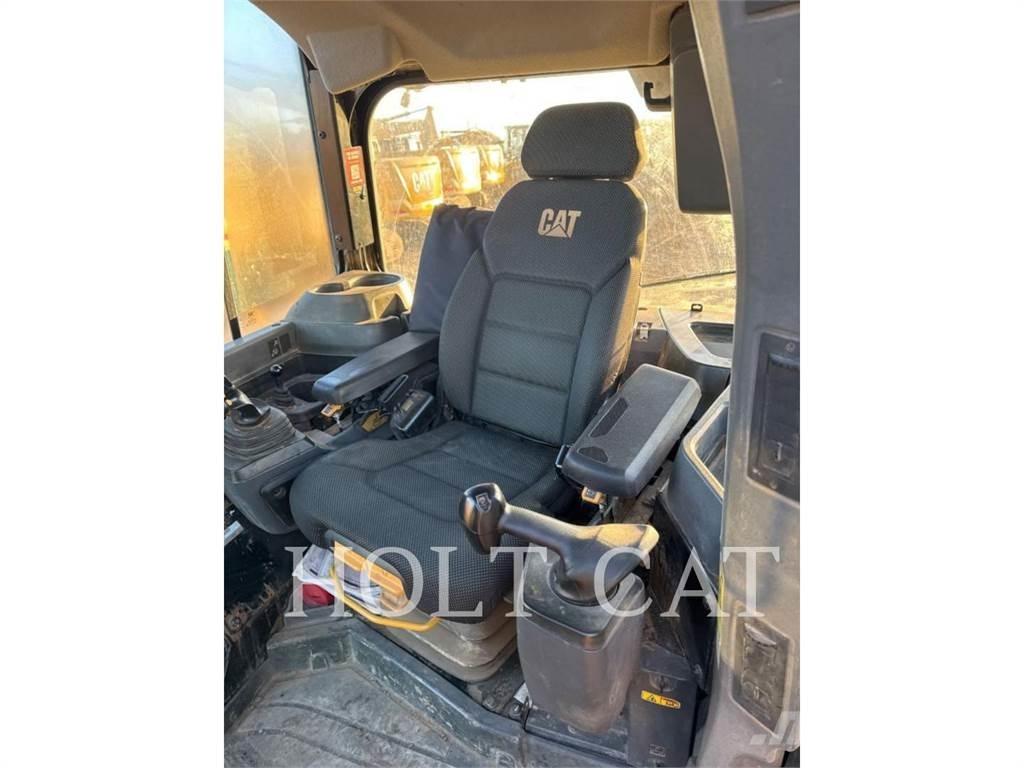 CAT D6 Buldozere pe senile