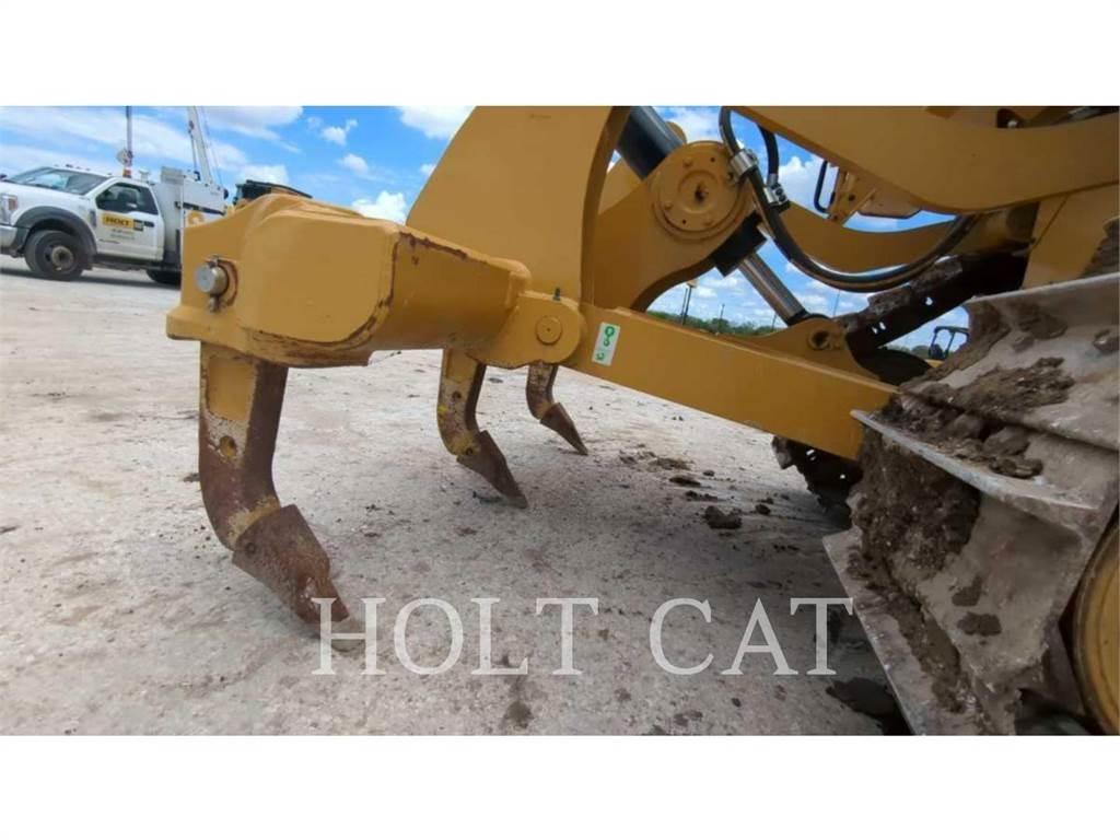CAT D6 Buldozere pe senile