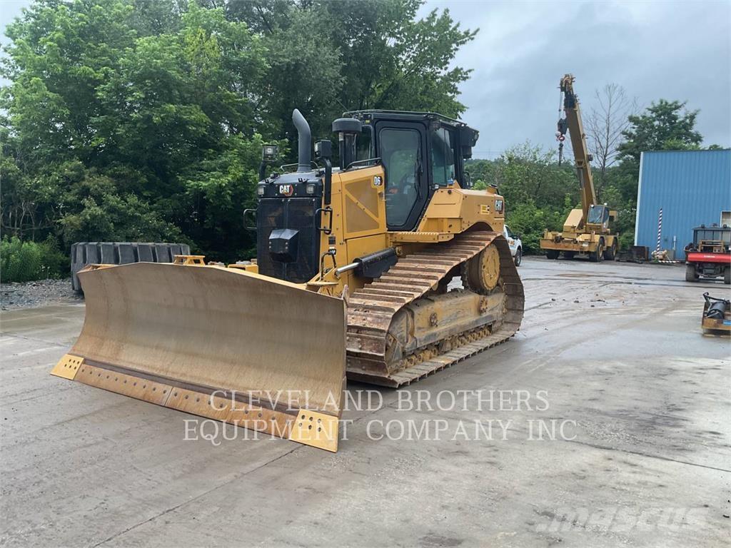 CAT D6 Buldozere pe senile
