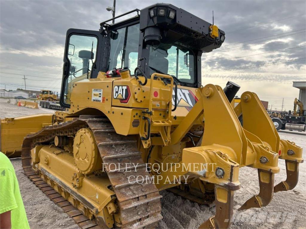 CAT D6-20V24I Buldozere pe senile
