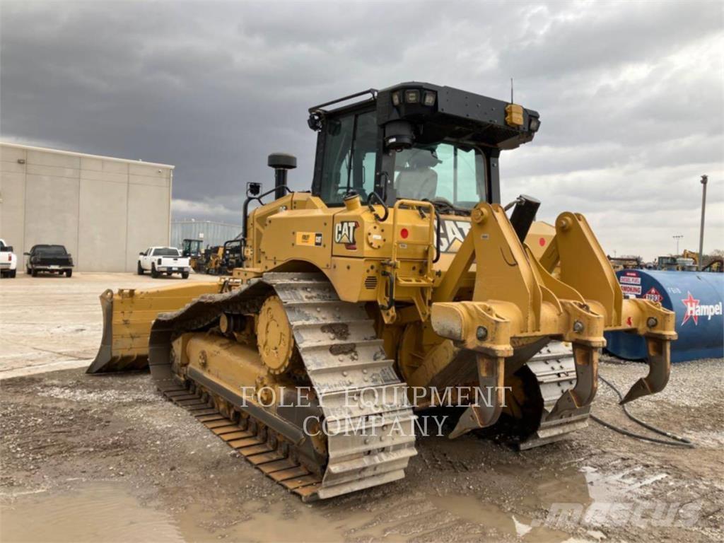 CAT D6-20V30I Buldozere pe senile