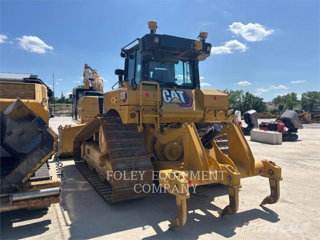 CAT D6-20V30I Buldozere pe senile