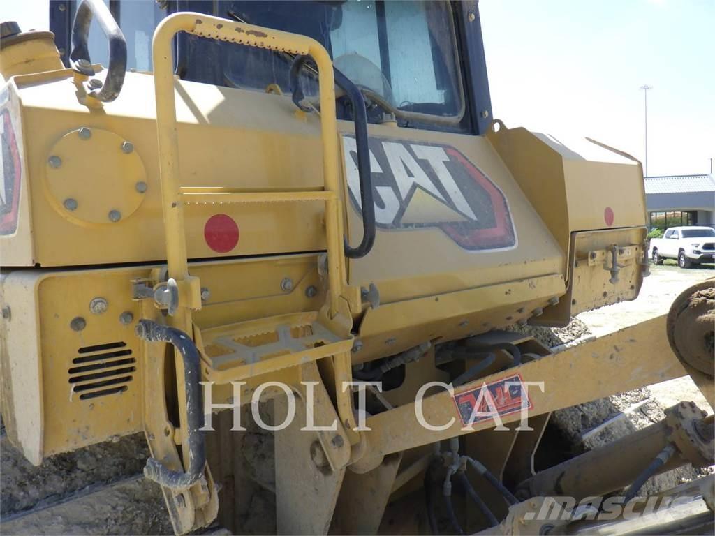CAT D6-20XEVP Buldozere pe senile