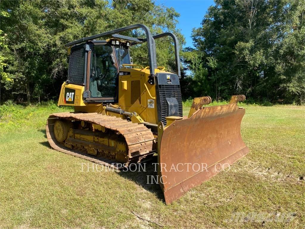 CAT D6K2 Buldozere pe senile