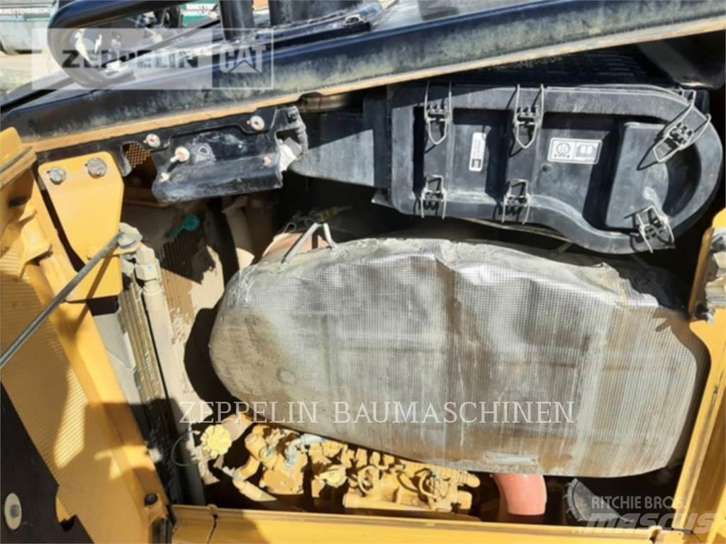CAT D6L-20A Buldozere pe senile