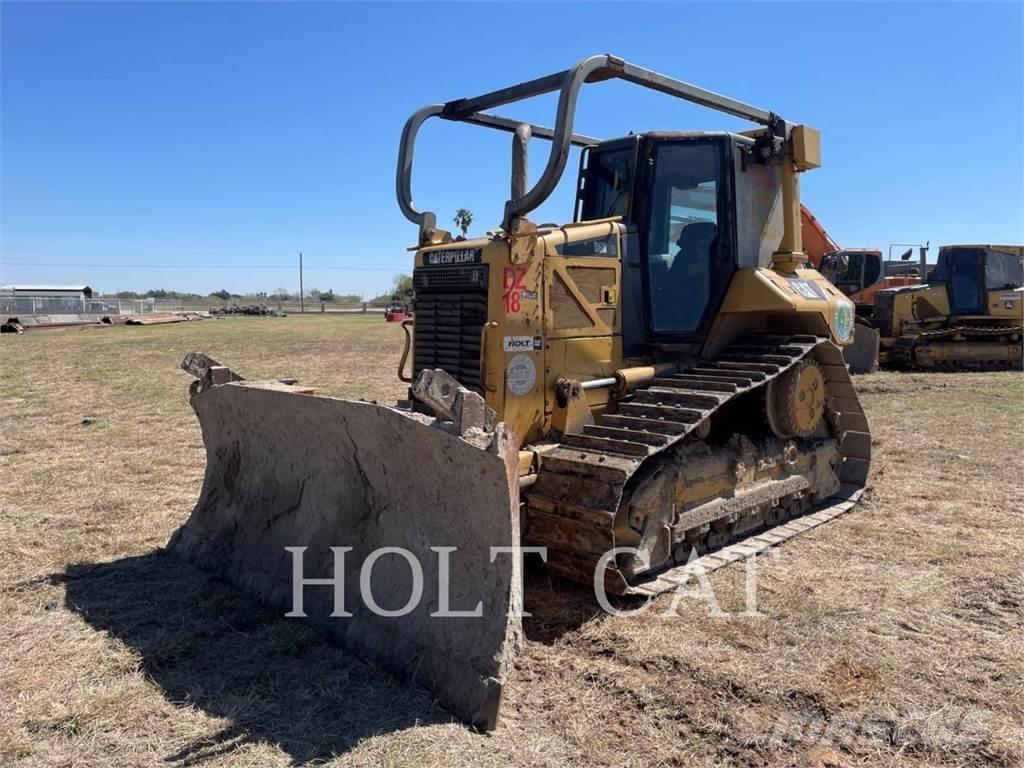 CAT D6N Buldozere pe senile