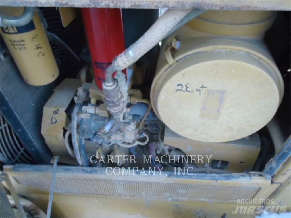 CAT D6NLGP Buldozere pe senile