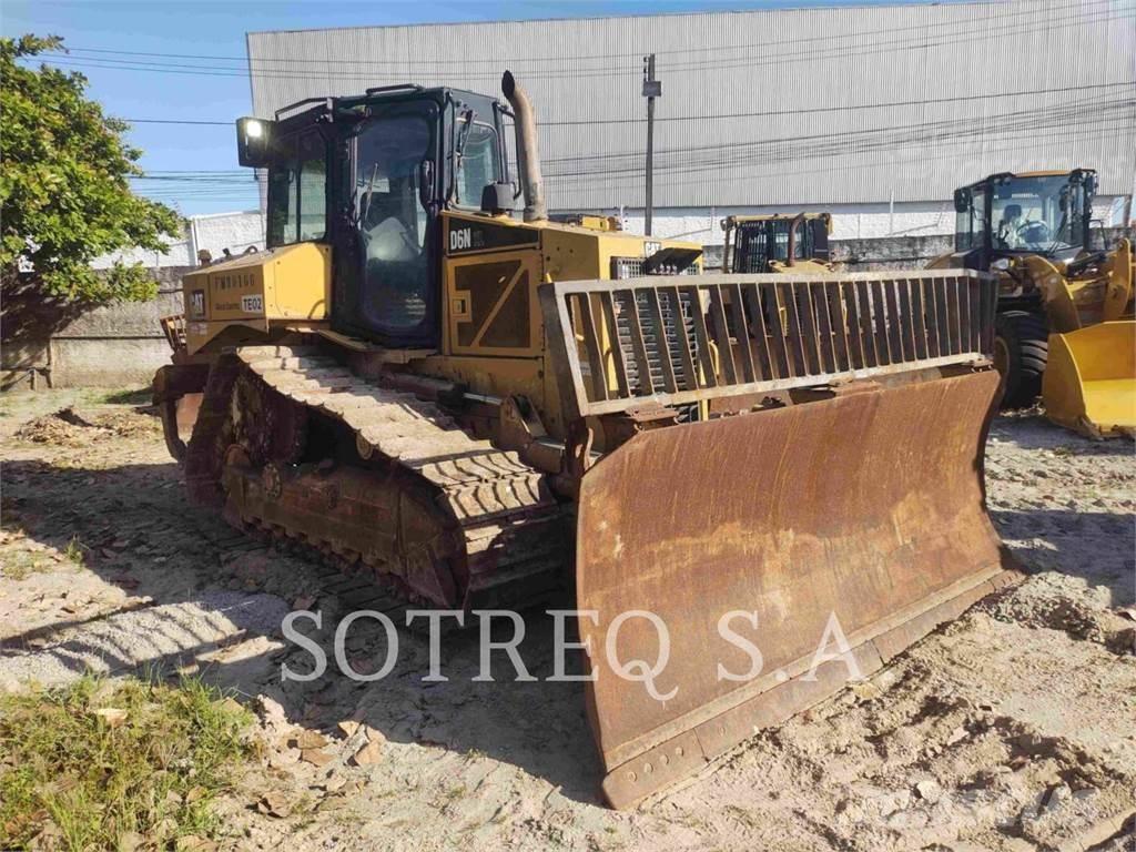 CAT D6NXL Buldozere pe senile