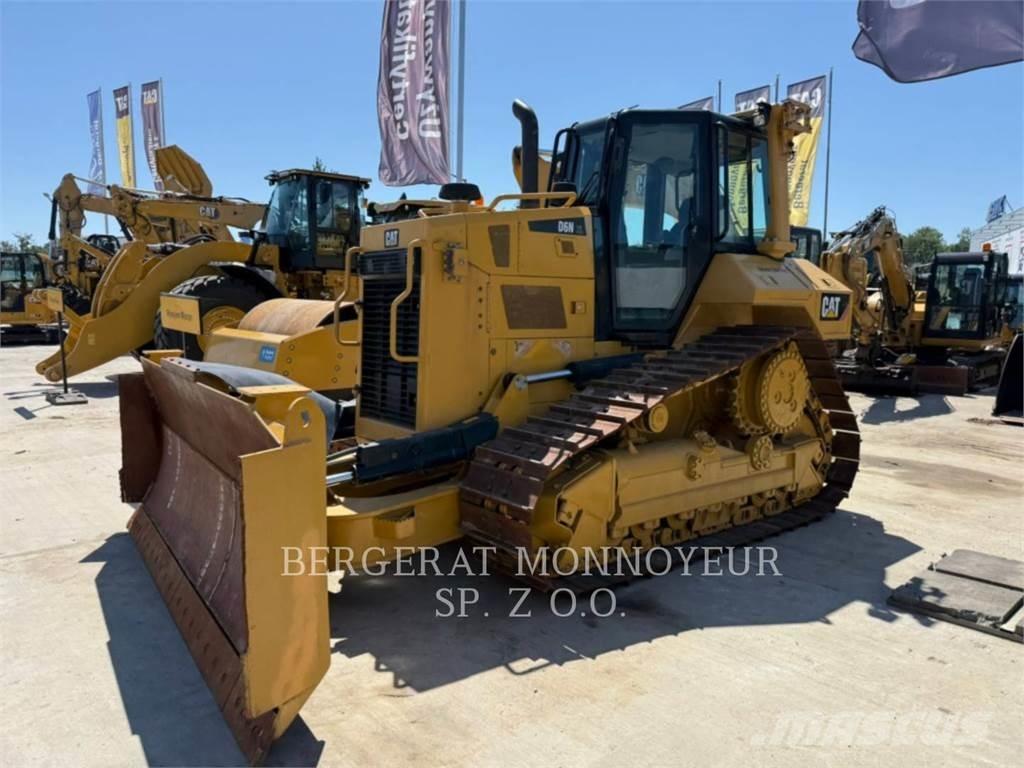 CAT D6NXL Buldozere pe senile