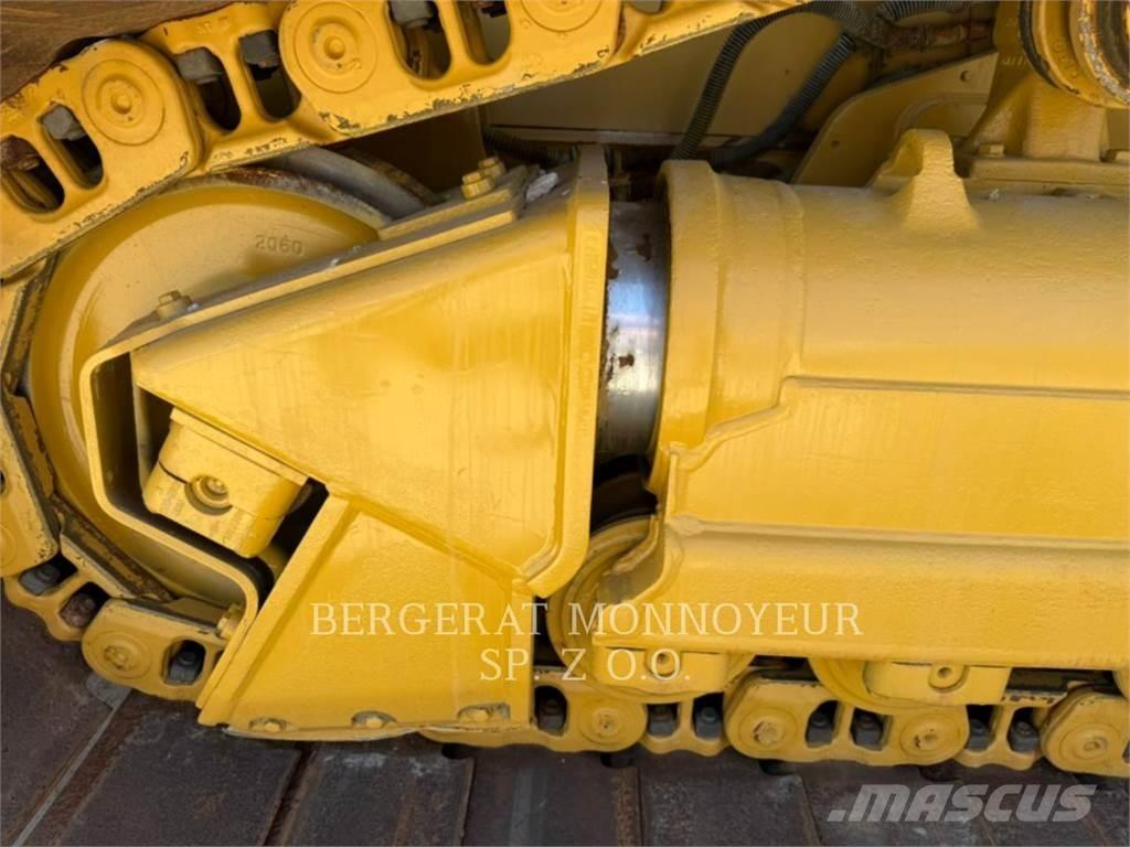 CAT D6NXL Buldozere pe senile