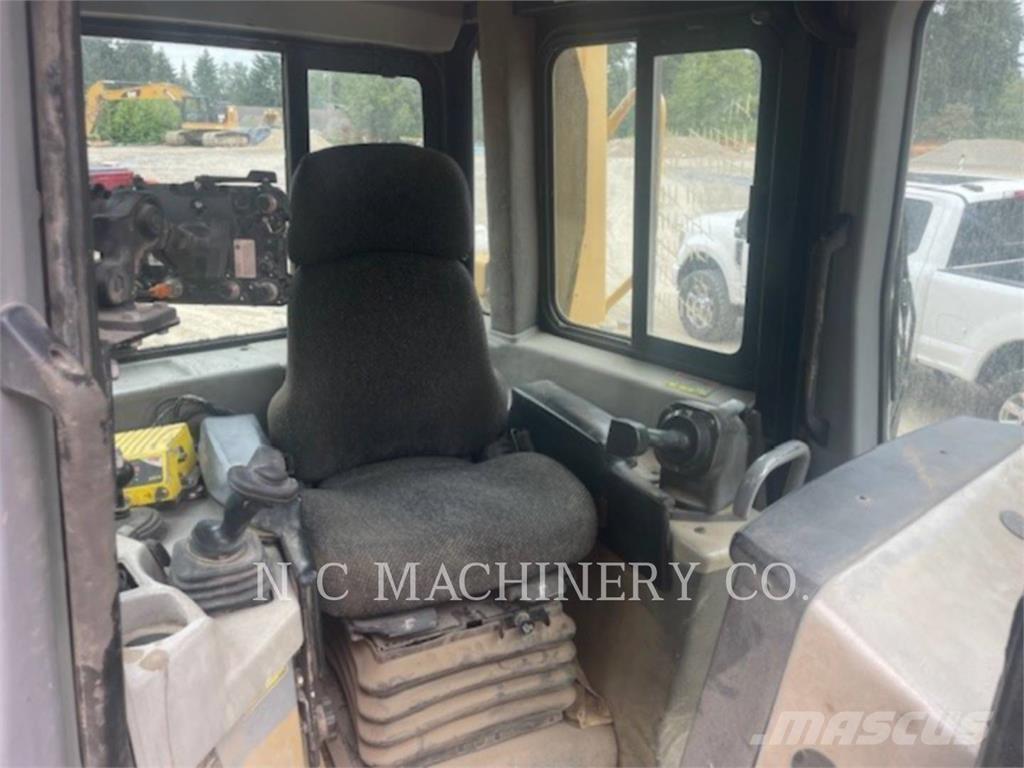 CAT D6R XLVPAT Buldozere pe senile