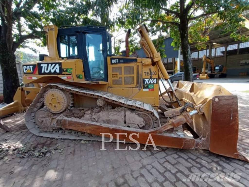CAT D6T Buldozere pe senile