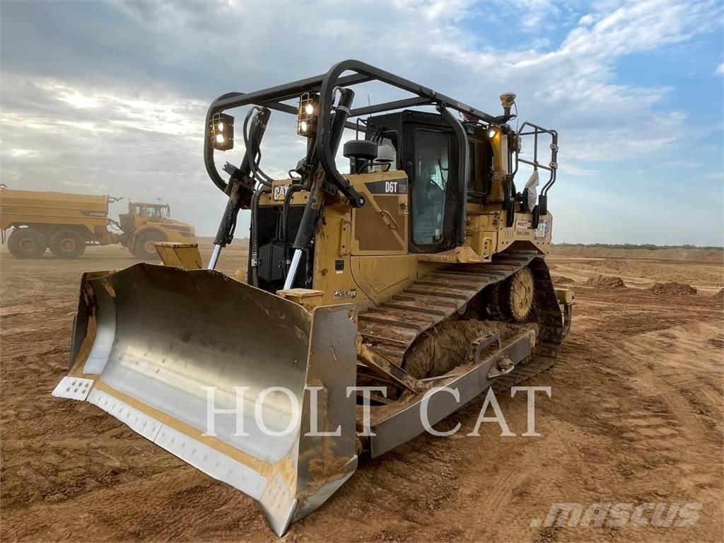 CAT D6T Buldozere pe senile