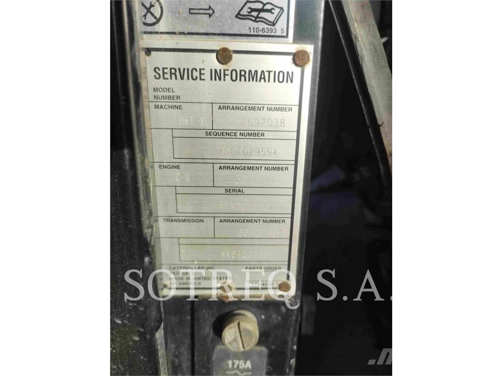 CAT D6T Buldozere pe senile