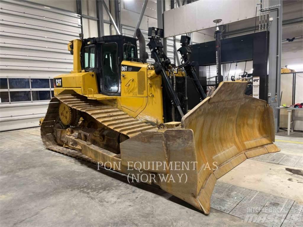 CAT D6T Buldozere pe senile