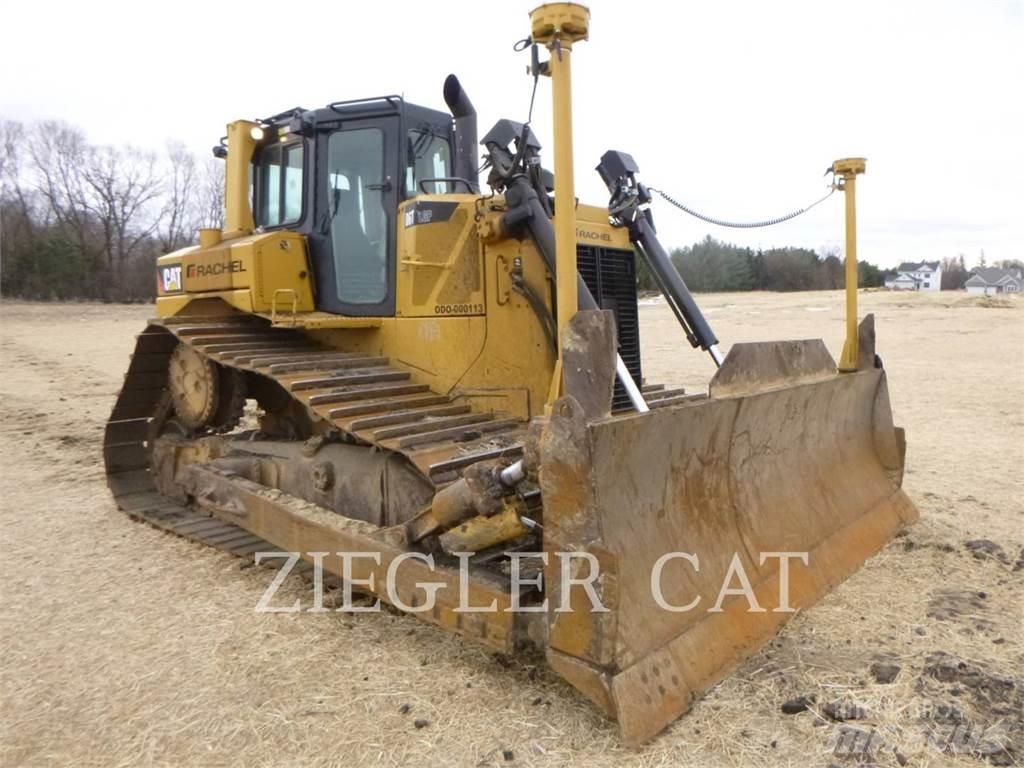 CAT D6T Buldozere pe senile